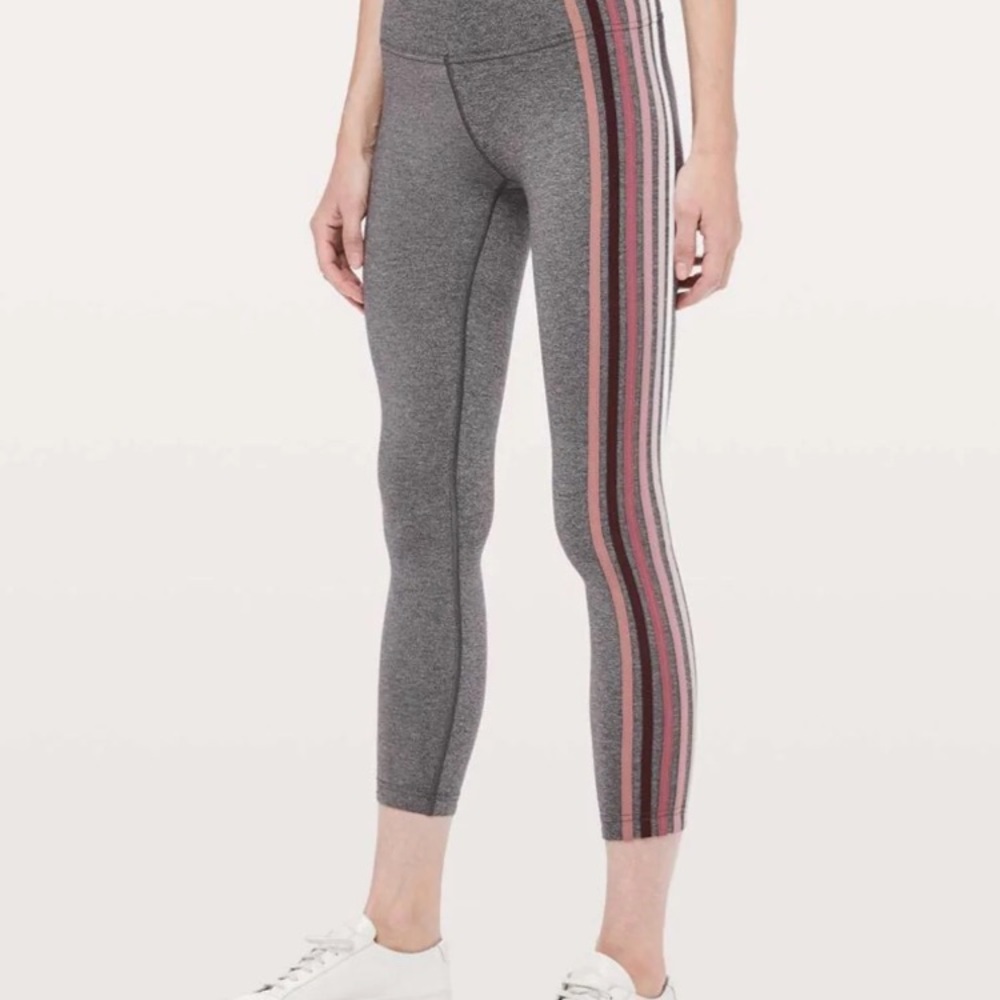 NWT LULULEMON TAKE A HINT LEGGINGS